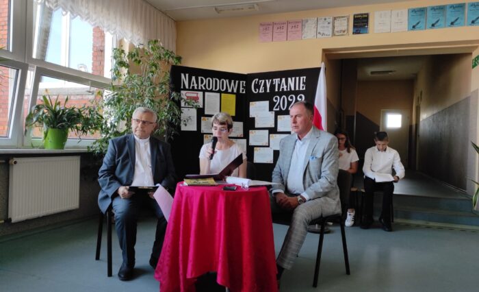 PHOTO-2023-10-04-19-28-07