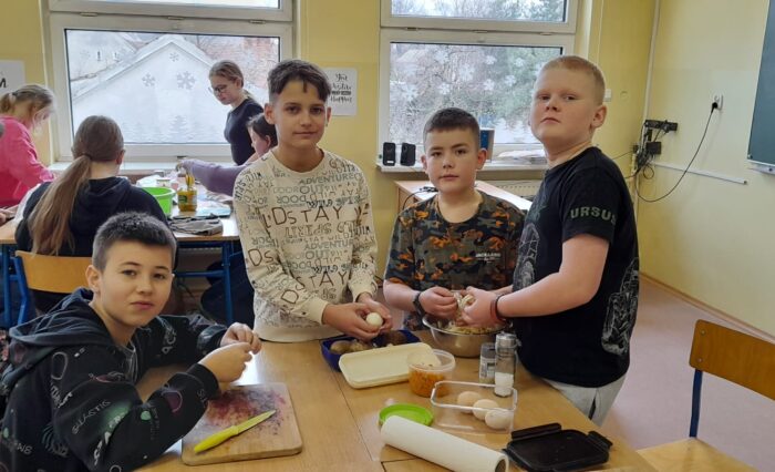 PHOTO-2024-03-12-09-10-37 2