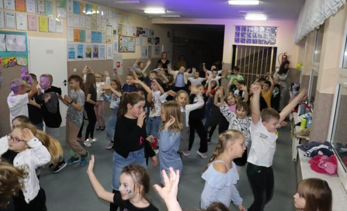 PHOTO-2024-12-06-07-31-21 6